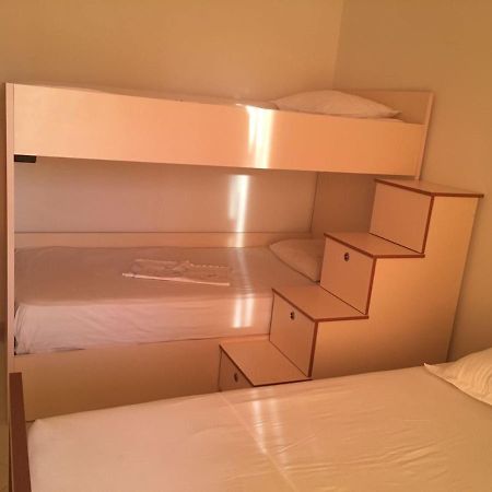Seanfinity Apartments Vlorë Esterno foto