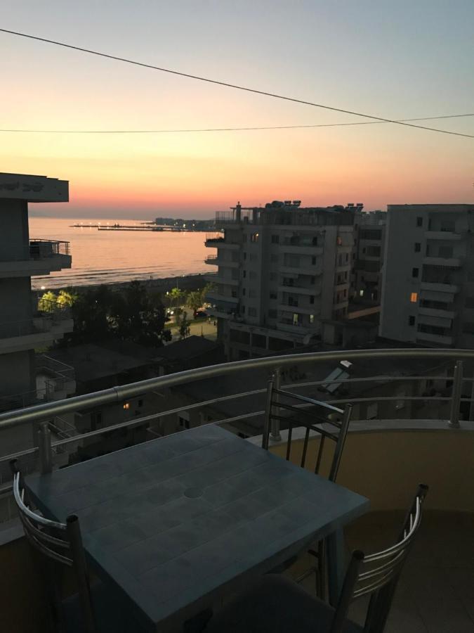 Seanfinity Apartments Vlorë Esterno foto